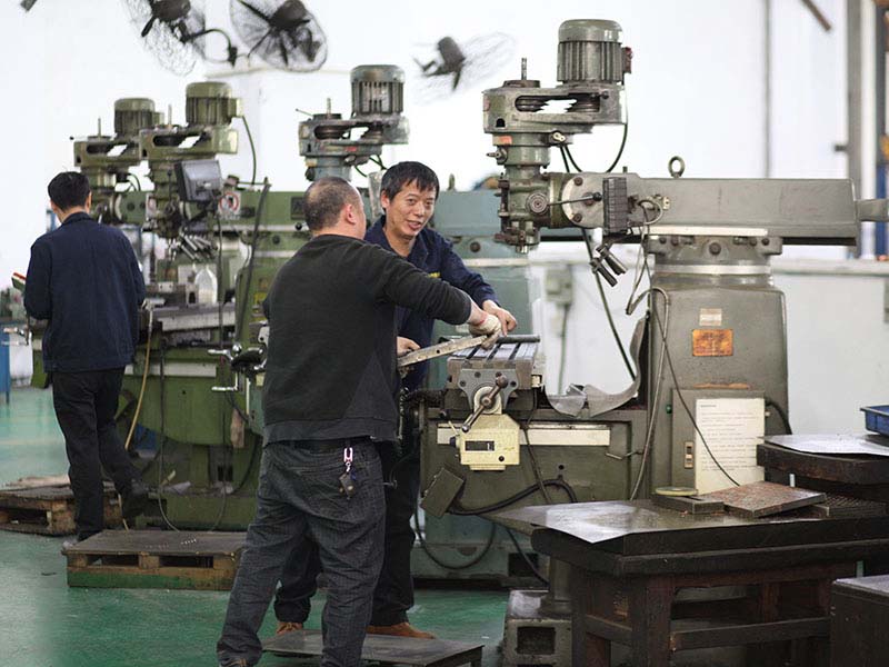 深圳芭乐视频APP污污污厂，橡胶挤出模具成型原理